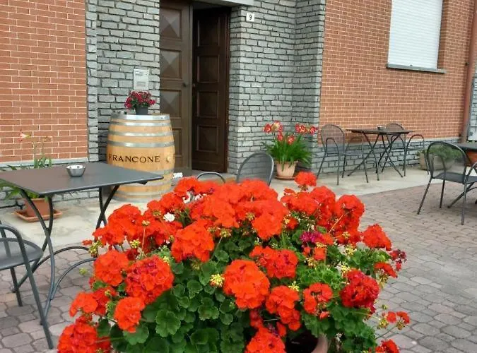 Marzia 4* Alba (Piedmont)